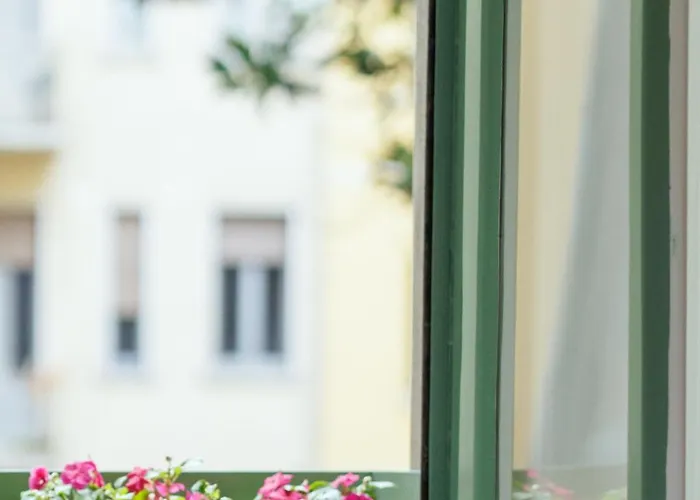 Marcora 6g Luxury Living In Brera - 15min Walk To Duomo * Милан