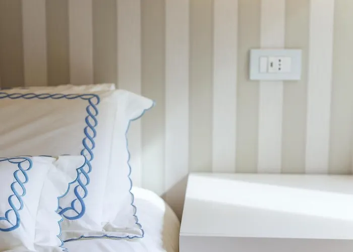 Marcora 6g Luxury Living In Brera - 15min Walk To Duomo Апартаменты