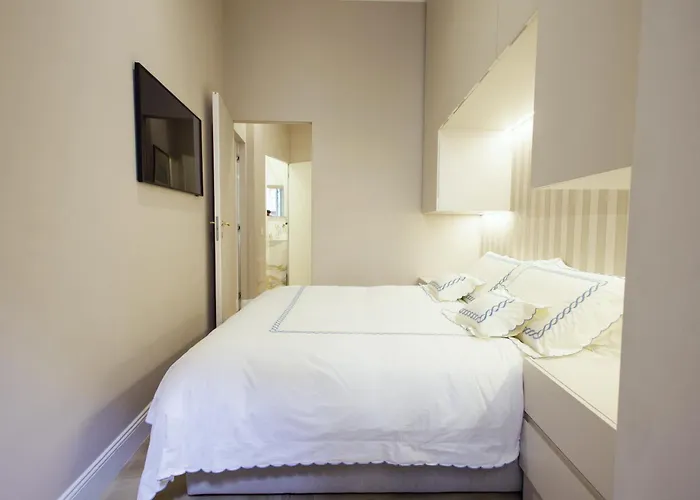 Marcora 6g Luxury Living In Brera - 15min Walk To Duomo * Милан