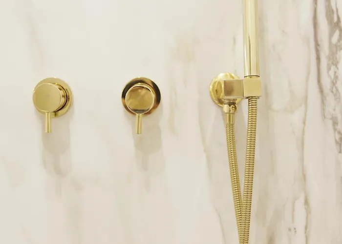 Marcora 6g Luxury Living In Brera - 15min Walk To Duomo * Милан